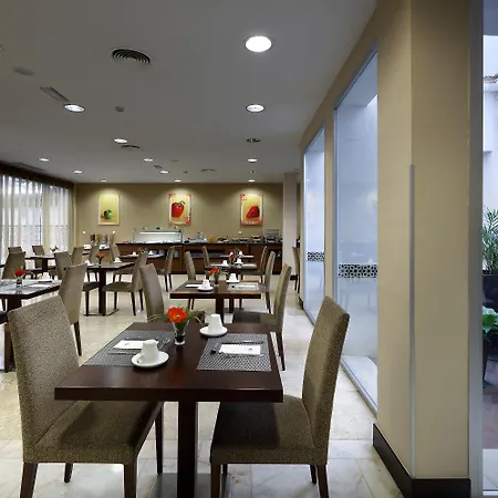 Ξενοδοχείο Dorma Tartessos 4*