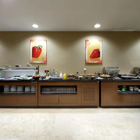 Exe Tartessos Отель 4*